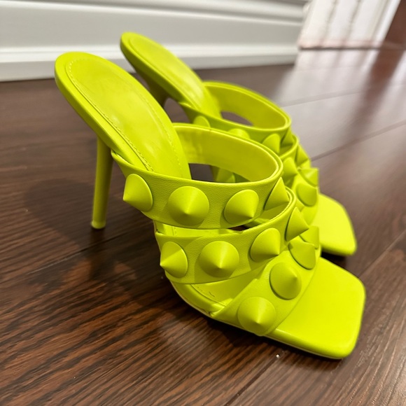 Zara- neon heeled sandals! - Picture 1 of 5
